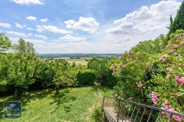 Maison à vendre 6 pièces 180m² Giroussens (81500)