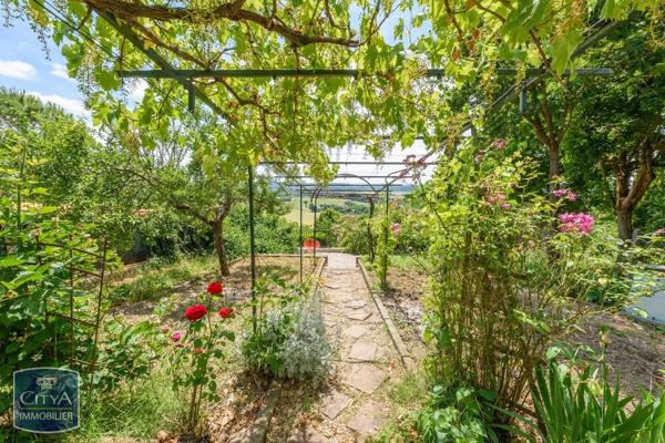 Maison à vendre 6 pièces 180m² Giroussens (81500)