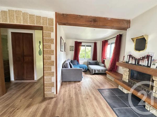 Maison à vendre  6 pièces - 133 m 2   EVREUX  - 27