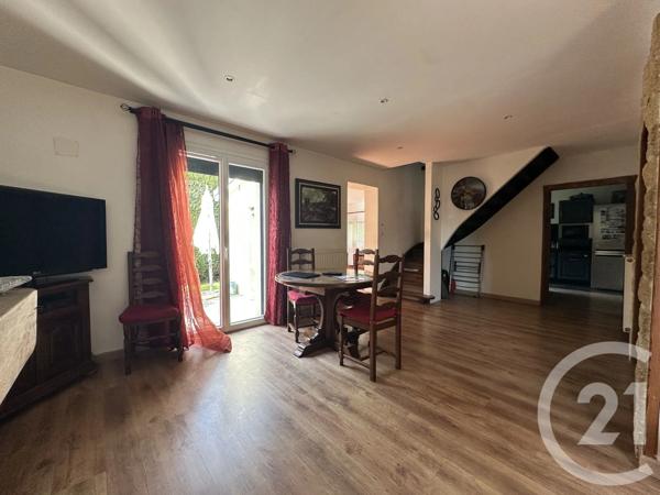 Maison à vendre  6 pièces - 133 m 2   EVREUX  - 27
