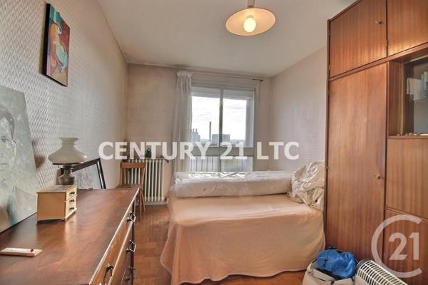 Appartement F3 à vendre  3 pièces - 68,82 m2 CHARENTON LE PONT - 94