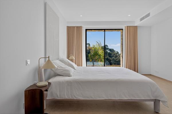 Vente Villa de luxe Roquebrune-Cap-Martin 5 Pièces 200 m²