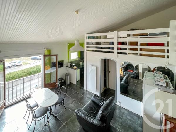Appartement F2 à vendre  2 pièces - 53,98 m 2   CHATEAU D OLONNE  - 85