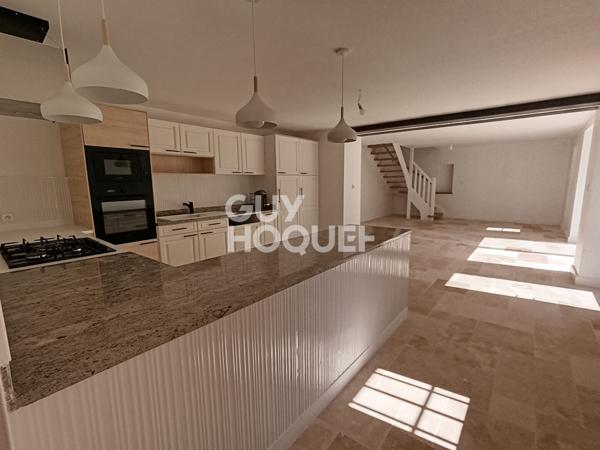 Coup de Coeur Assuré Maison en pierre idéalement située à SAINT-PERAY