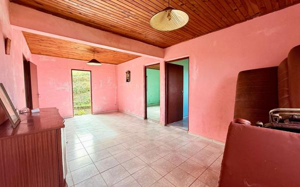 Maison à vendre    3 pièces •  Le Tampon