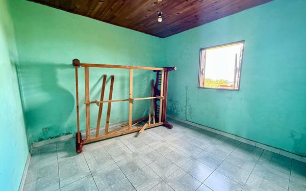 Maison à vendre    3 pièces •  Le Tampon