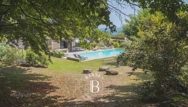 Anduze, Propriété 7 Chambres -  350 m² à vendre
