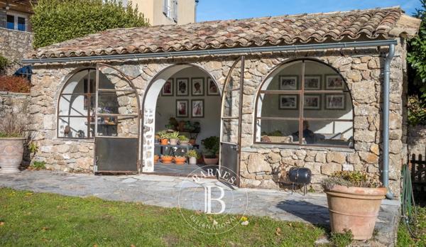 Anduze, Propriété 7 Chambres -  350 m² à vendre