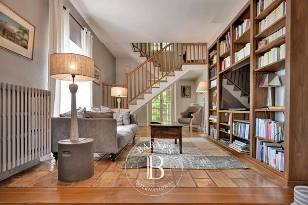 Anduze, Propriété 7 Chambres -  350 m² à vendre