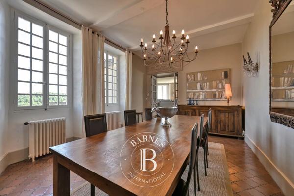 Anduze, Propriété 7 Chambres -  350 m² à vendre