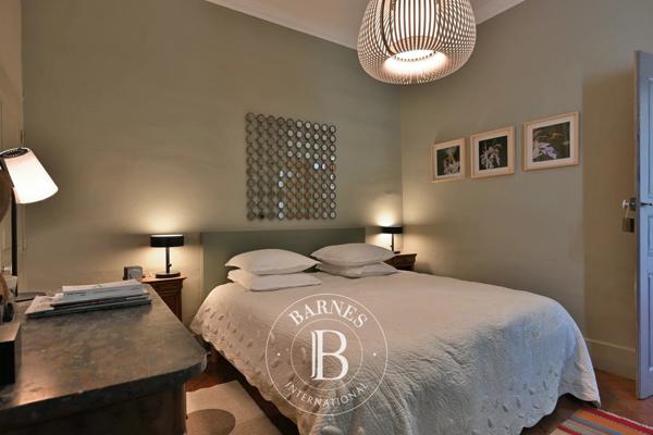 Anduze, Propriété 7 Chambres -  350 m² à vendre