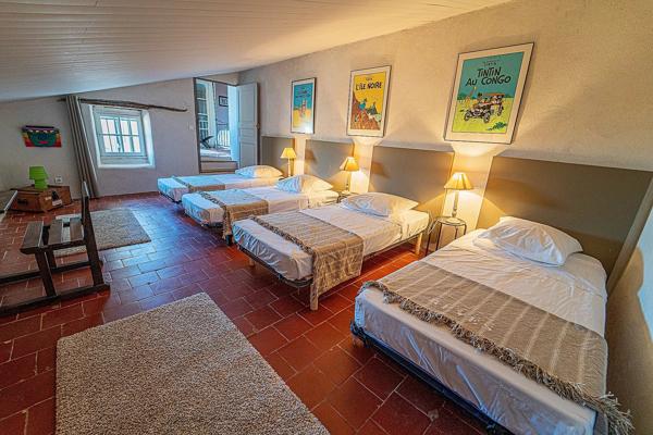 Anduze, Propriété 7 Chambres -  350 m² à vendre