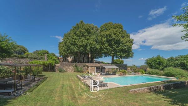 Anduze, Propriété 7 Chambres -  350 m² à vendre