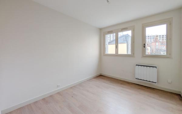 Appartement à vendre    3 pièces • 60 m2 Aurillac