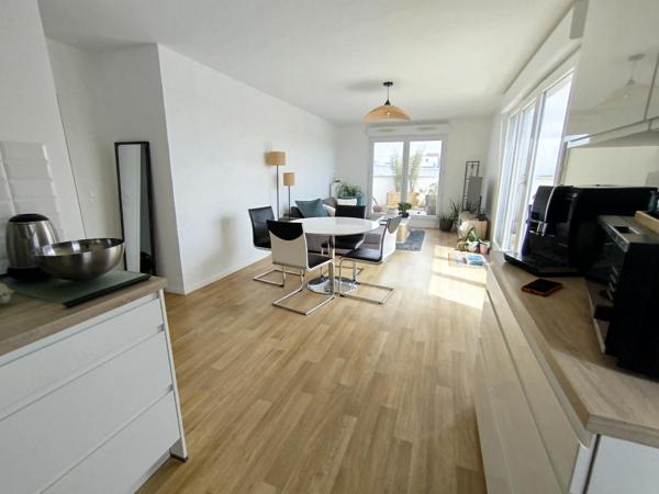 Appartement 5P d'Exception à 2 pas de la Gare de Cergy-le-Haut avec terrasse de 82M2