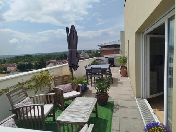 Appartement 5P d'Exception à 2 pas de la Gare de Cergy-le-Haut avec terrasse de 82M2