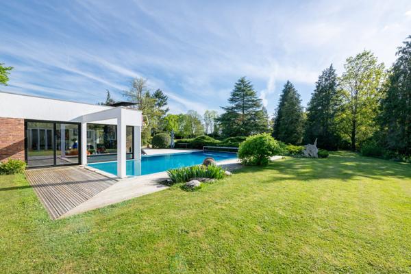 Villa d'architecte de plain-pied à l'Est de Fontainebleau