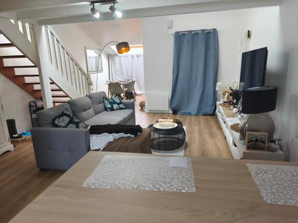 Concarneau, proche de toutes les commodités, duplex, refait à neuf, grande cave carrelée