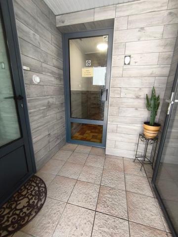 Concarneau, proche de toutes les commodités, duplex, refait à neuf, grande cave carrelée