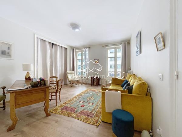 Lyon 6 : Proche Lycée du Parc, appartement T2 (48 m²)