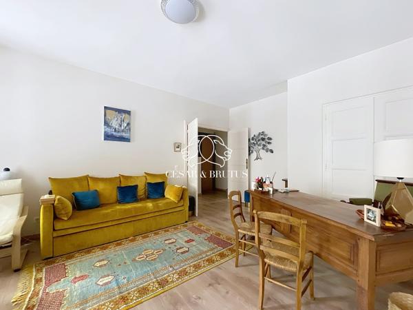 Lyon 6 : Proche Lycée du Parc, appartement T2 (48 m²)