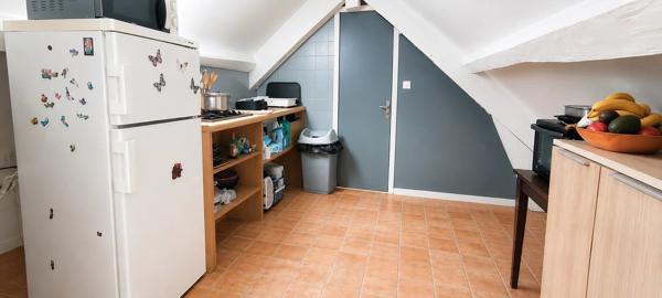 Vente                                                      Appartement
                        
                     3 pièces                      24 m2                     à Bornel