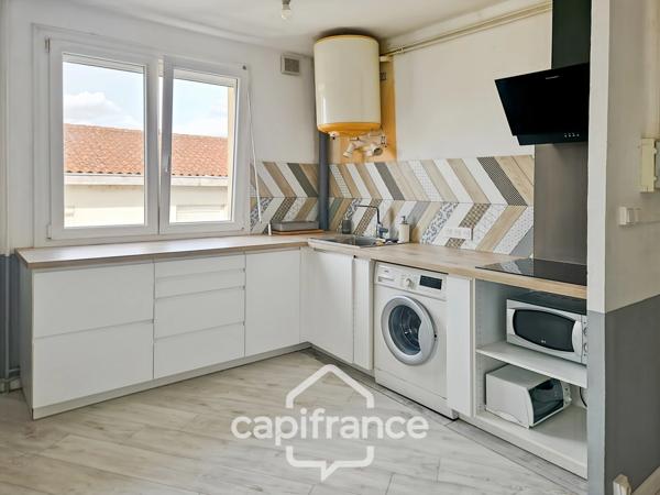 Beau T2 meublé lumineux 42 m², Résidence sécurisée avec parking  Agen centre