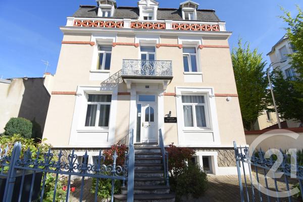 Immeuble à vendre  275 m2 VICHY - 03