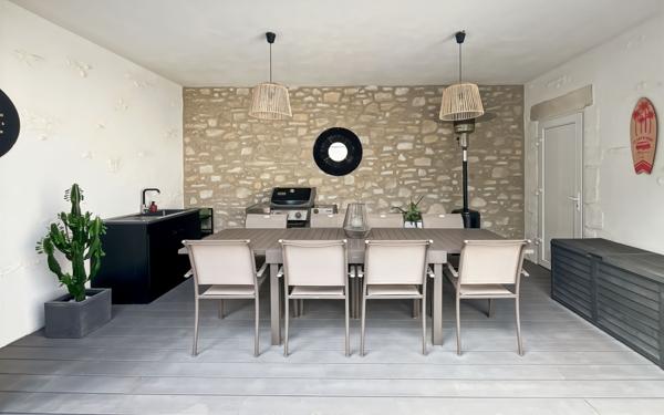 Maison à vendre    8 pièces • 200 m2 Agde