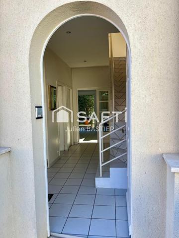 Arcachon ville d'été - maison de 140m2 en centre ville, proche de la plage, 4 chambres, jardin, garage