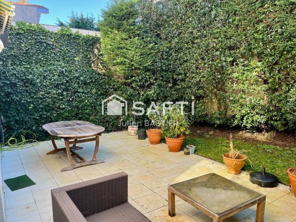 Arcachon ville d'été - maison de 140m2 en centre ville, proche de la plage, 4 chambres, jardin, garage