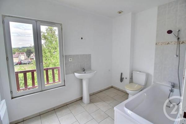 Maison à vendre  4 pièces - 95,20 m 2   CHATEAU THIERRY  - 02