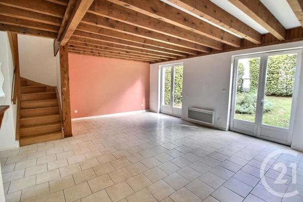 Maison à vendre  4 pièces - 95,20 m 2   CHATEAU THIERRY  - 02