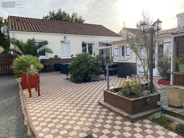 Maison à vendre à Saint-Julien-des-Landes en Vendée (85150), ref : 85072-1086