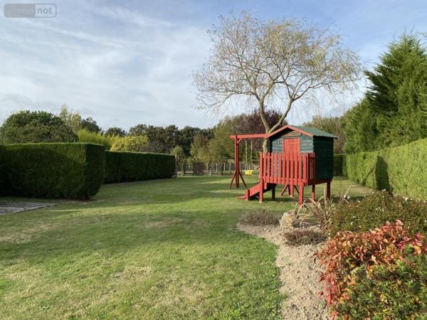 Maison à vendre à Saint-Julien-des-Landes en Vendée (85150), ref : 85072-1086