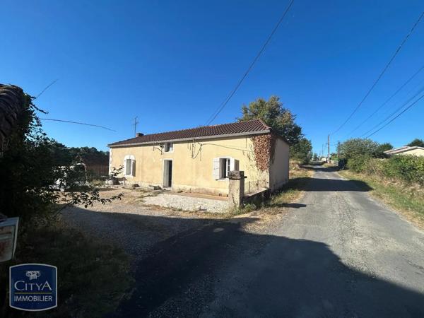 Maison à louer 3 pièces 95.77m² La Douze (24330)