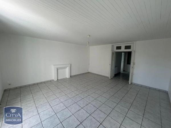 Maison à louer 3 pièces 95.77m² La Douze (24330)