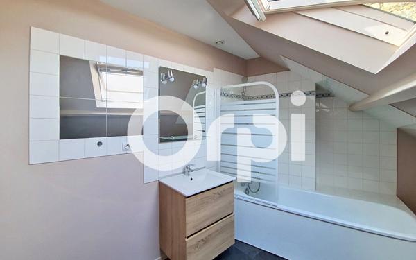 Appartement à louer    3 pièces •  Soissons