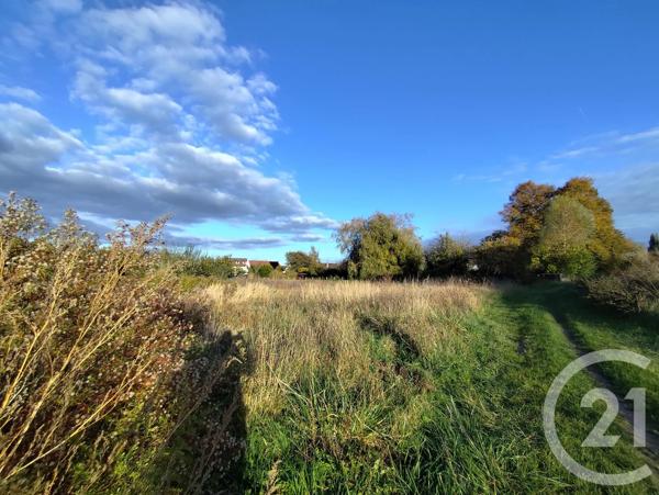 Terrain à vendre  2596 m 2   NOYON  - 60