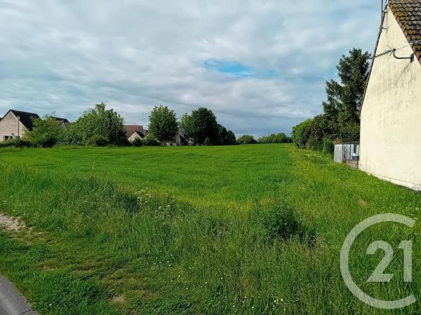 Terrain à vendre  2596 m 2   NOYON  - 60