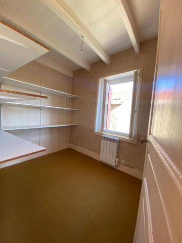 Maison avec dépendances