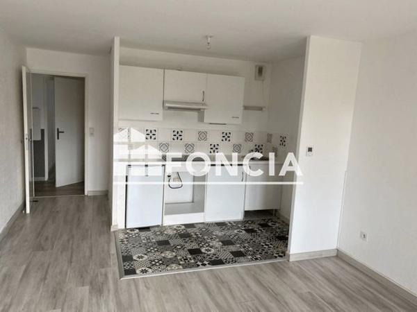 Location Appartement 3 pièces 53 m² - 18 RUE DE LA REPINIERE Beauvais 60000