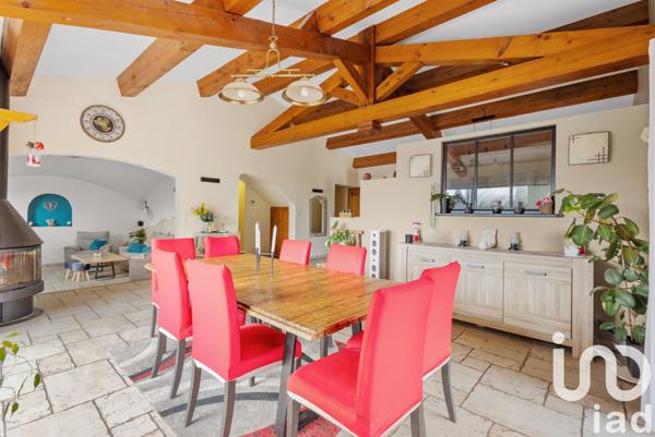 Maison à vendre 7 pièces 250 m² Fuveau