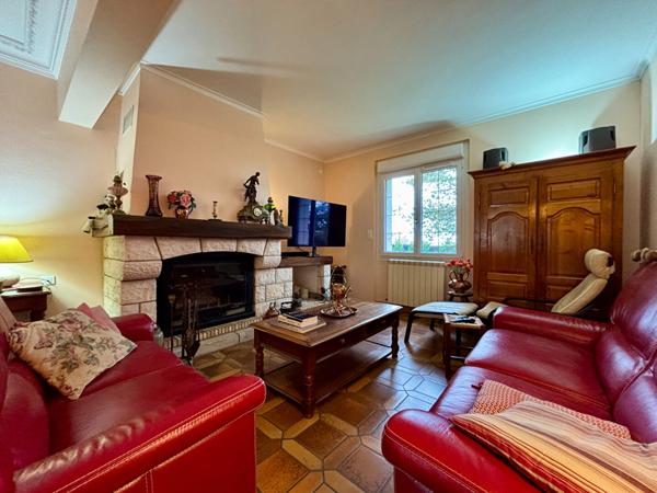 Maison familliale de construction traditionnelle