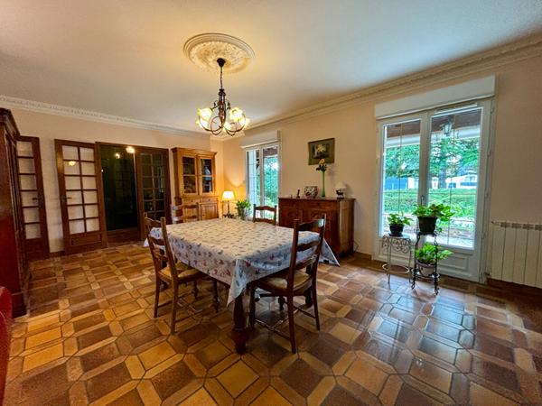 Maison familliale de construction traditionnelle