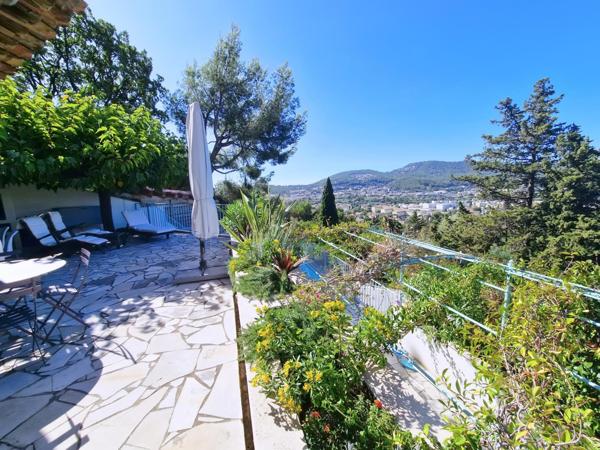 maison familliale 4 chambres + piscine