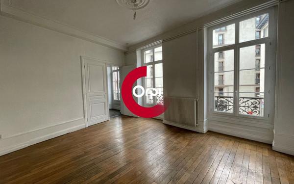 Appartement à vendre    3 pièces • 103 m2 Vienne