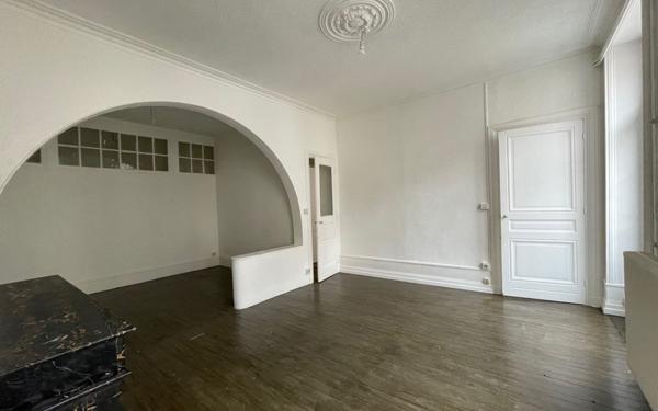 Appartement à vendre    3 pièces • 103 m2 Vienne