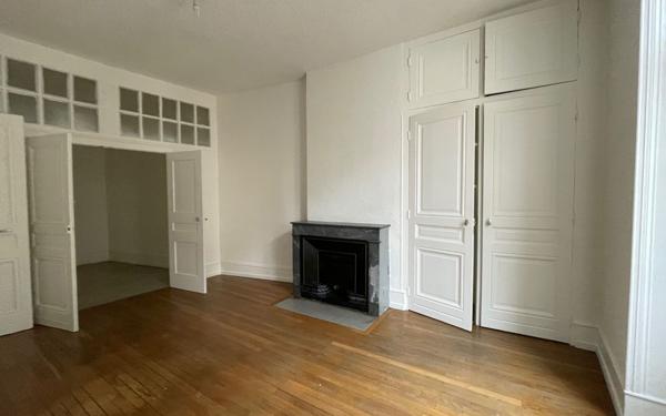 Appartement à vendre    3 pièces • 103 m2 Vienne