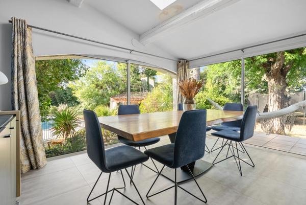 Location Maison de luxe Aubagne 5 Pièces 188 m²